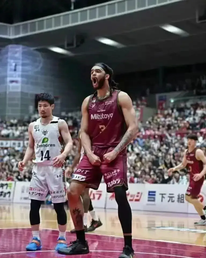 开云体育app-山东男篮官宣新外援!身高2米12,NBA落选秀,盖帽王|琼斯|山东队|鲍威尔|投篮|克里斯_新浪体育_新浪新闻
