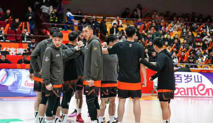 开云体育app-山东男篮官宣新外援!身高2米12,NBA落选秀,盖帽王|琼斯|山东队|鲍威尔|投篮|克里斯_新浪体育_新浪新闻