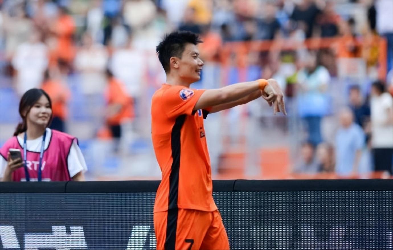 开云-他入选葡萄牙“希望之星”计划，更被称为未来的郑智，他是谁？