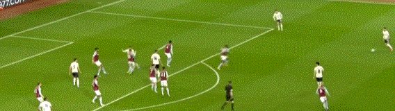 开云体育下载-【英超】福登扳平+造红牌 罗德里反超 10人曼城2比1